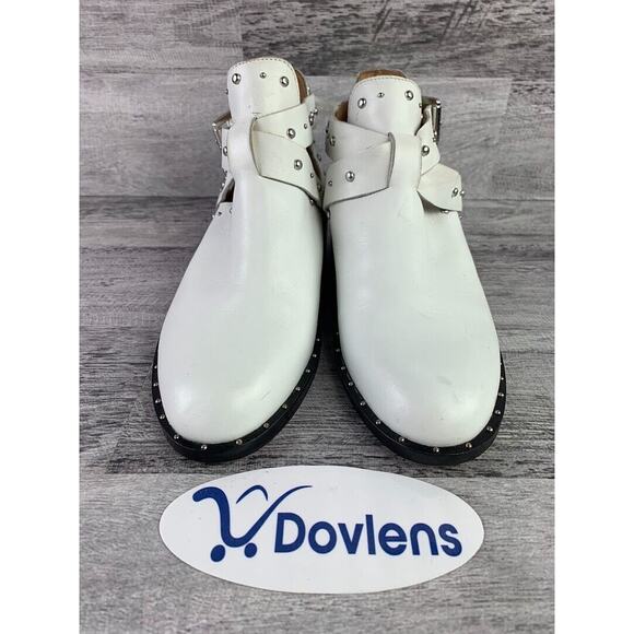 White Halogen Hailey Womens Studded Leather Ankle Boots Size 4M - Picture 2 of 5